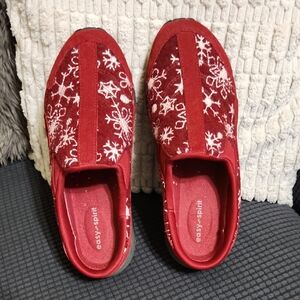 Easy Spirit Festive Red Kids Slippers